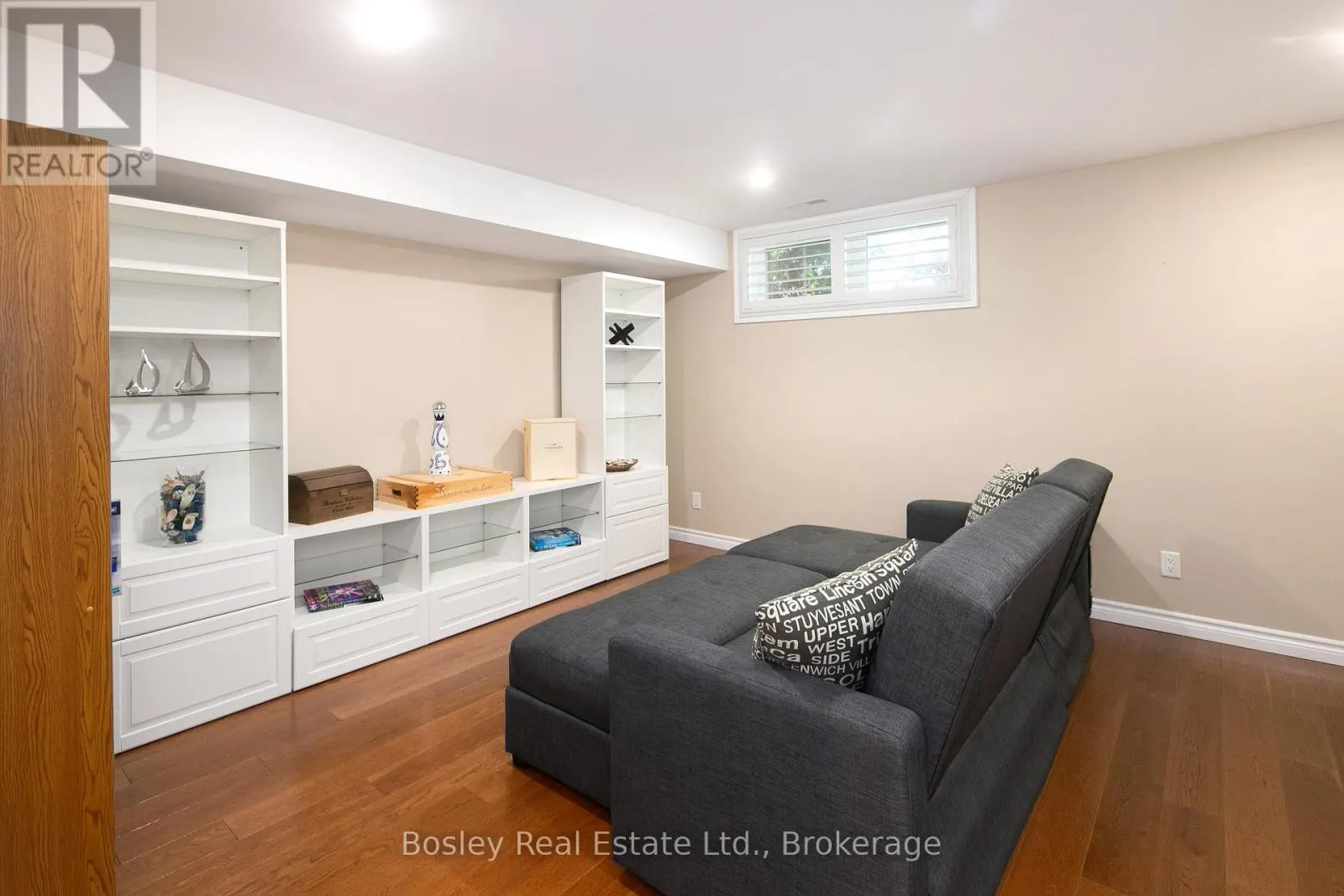 1 - 24 ALBERY COURT, #1
