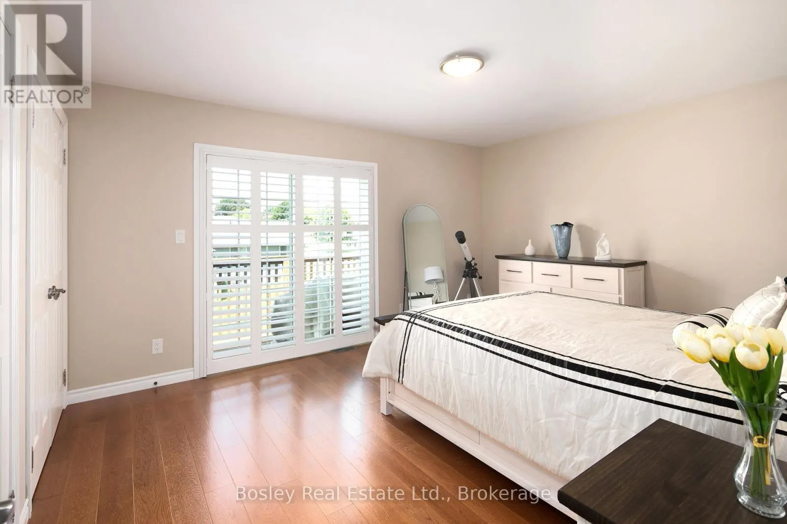 1 - 24 ALBERY COURT, #1