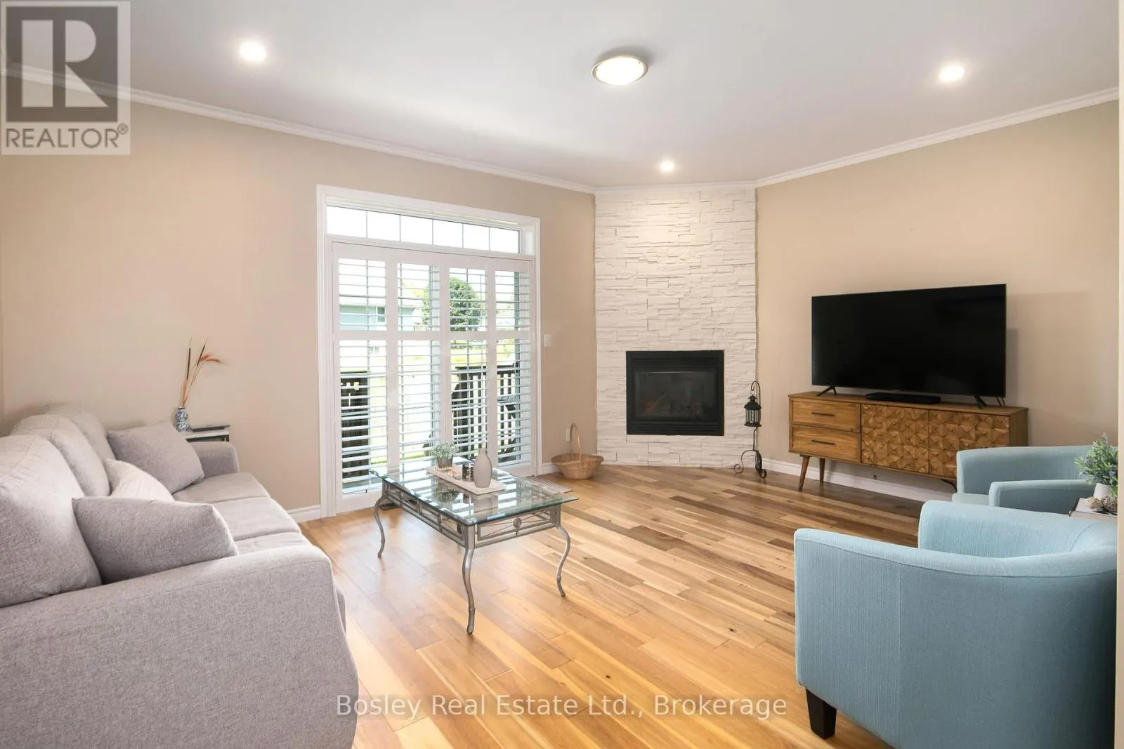 1 - 24 ALBERY COURT, #1