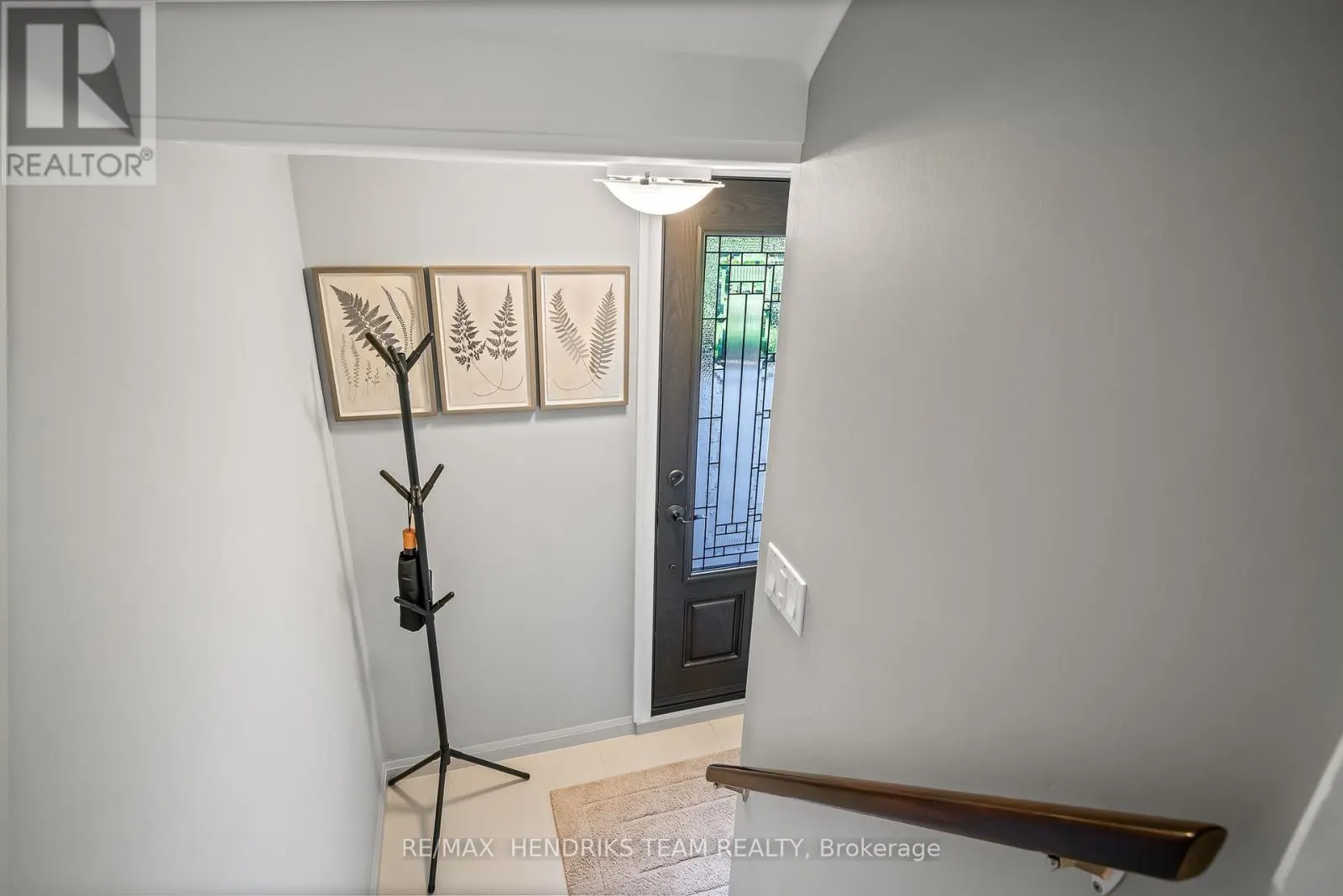 4 UPPER CANADA DRIVE