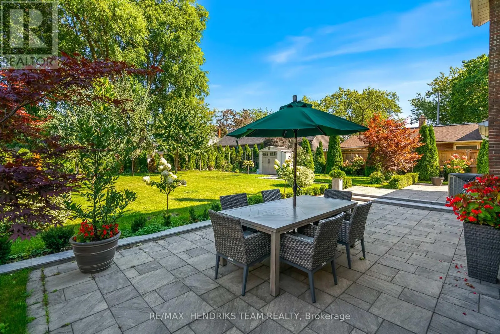 4 UPPER CANADA DRIVE
