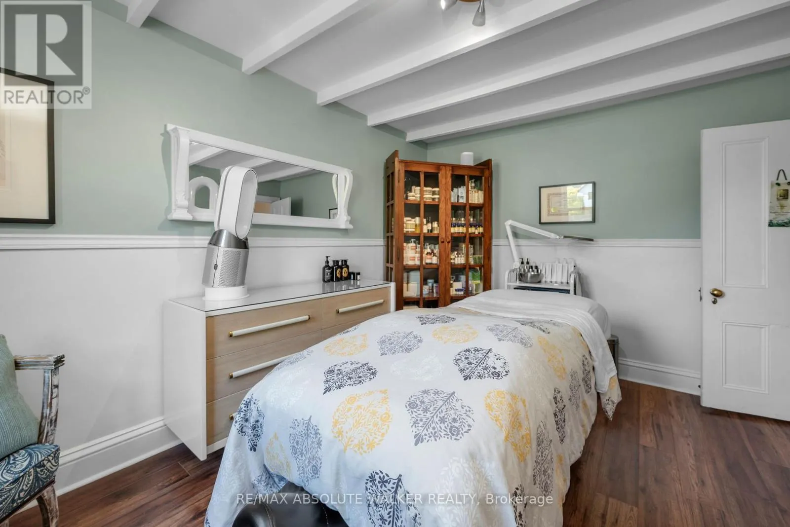 383 DANFORTH AVENUE
