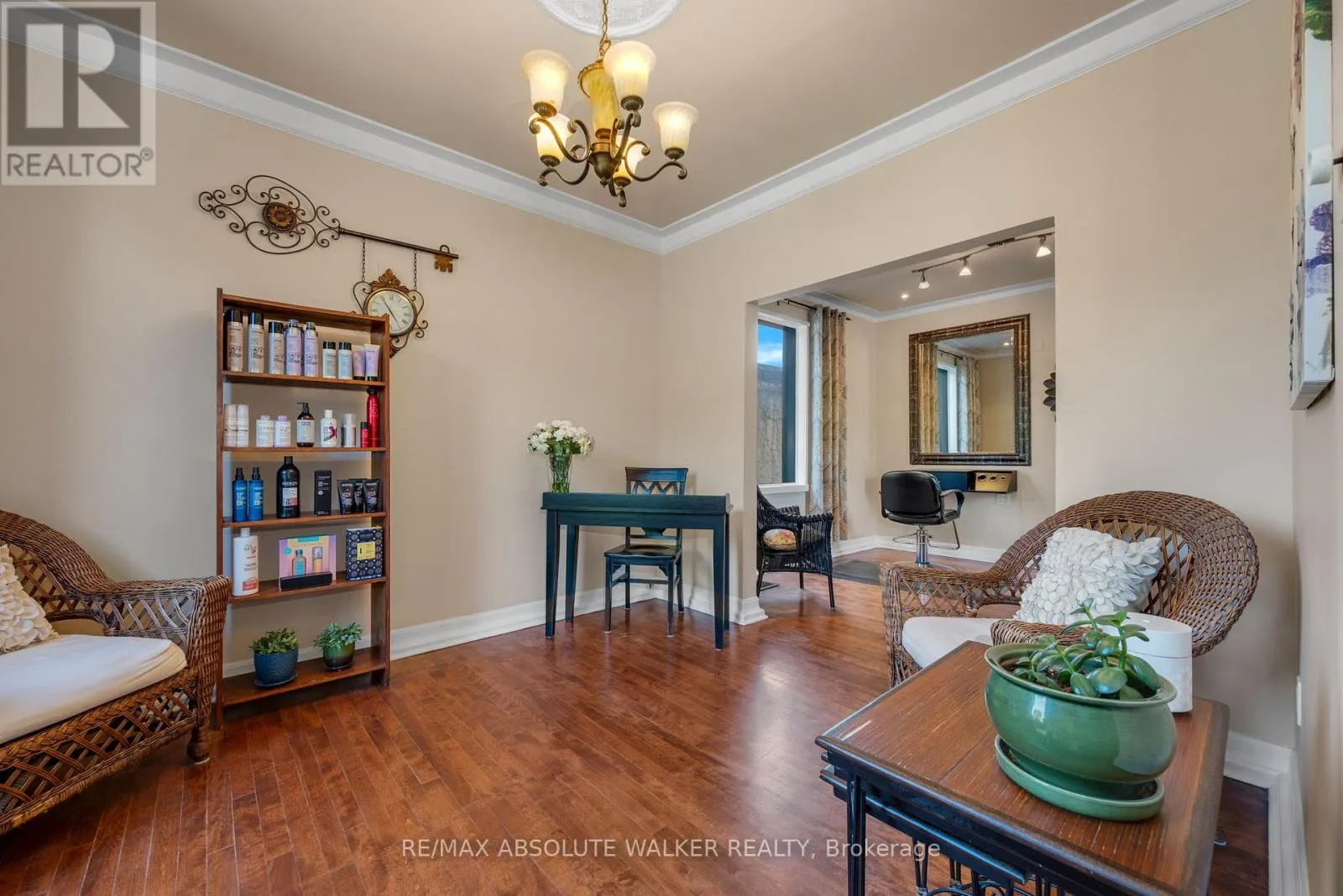 383 DANFORTH AVENUE