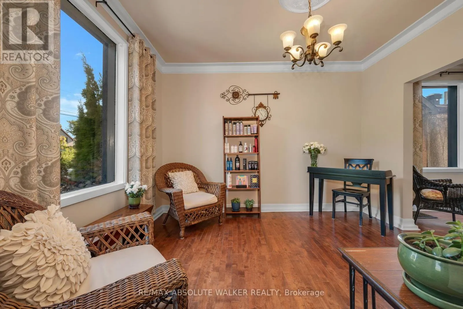 383 DANFORTH AVENUE