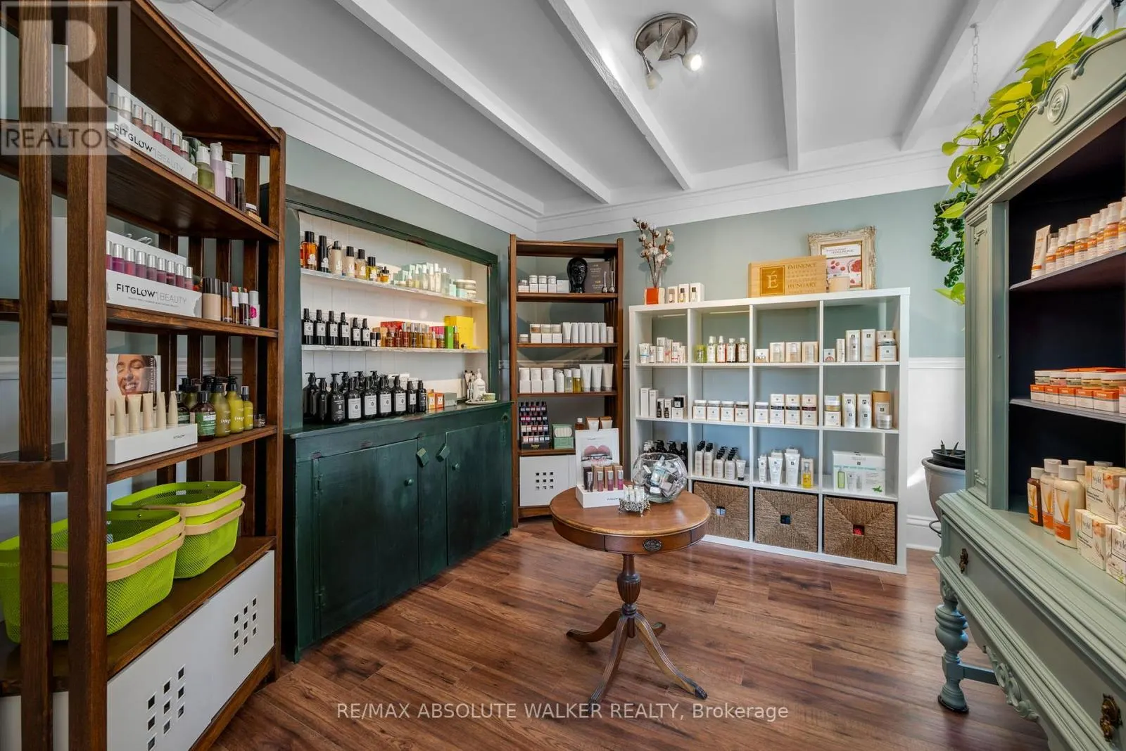383 DANFORTH AVENUE