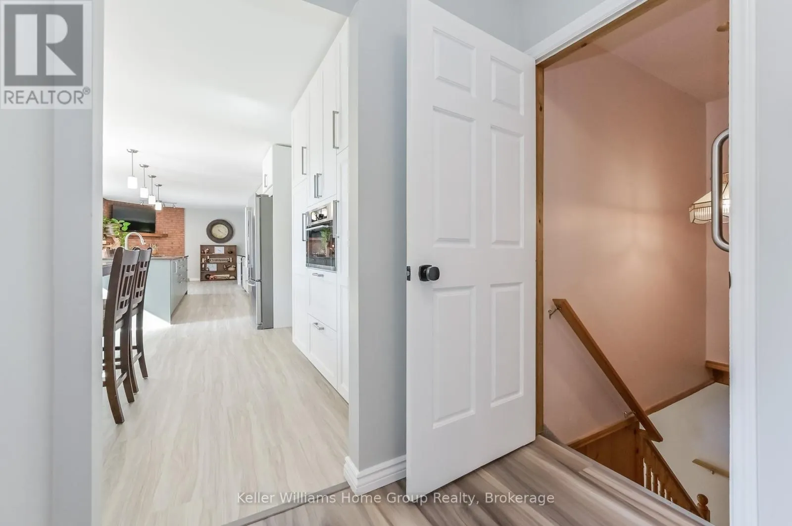 840 ST GEORGE STREET E