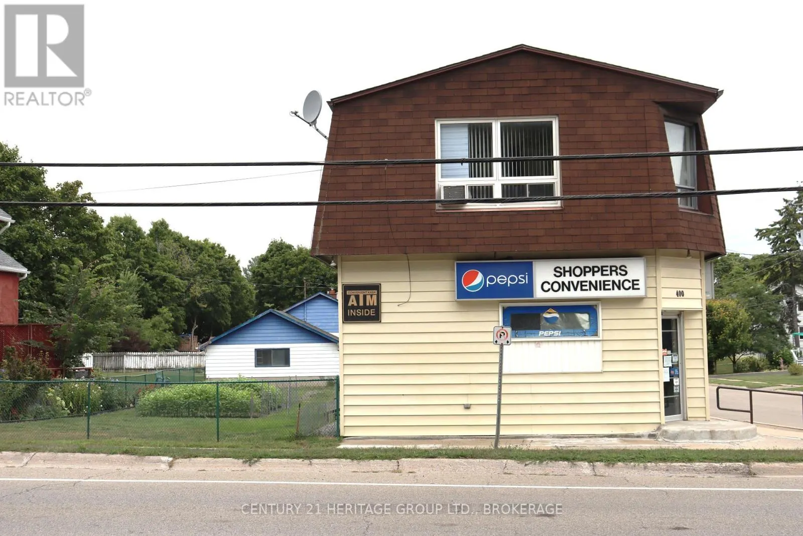 400 KING STREET W