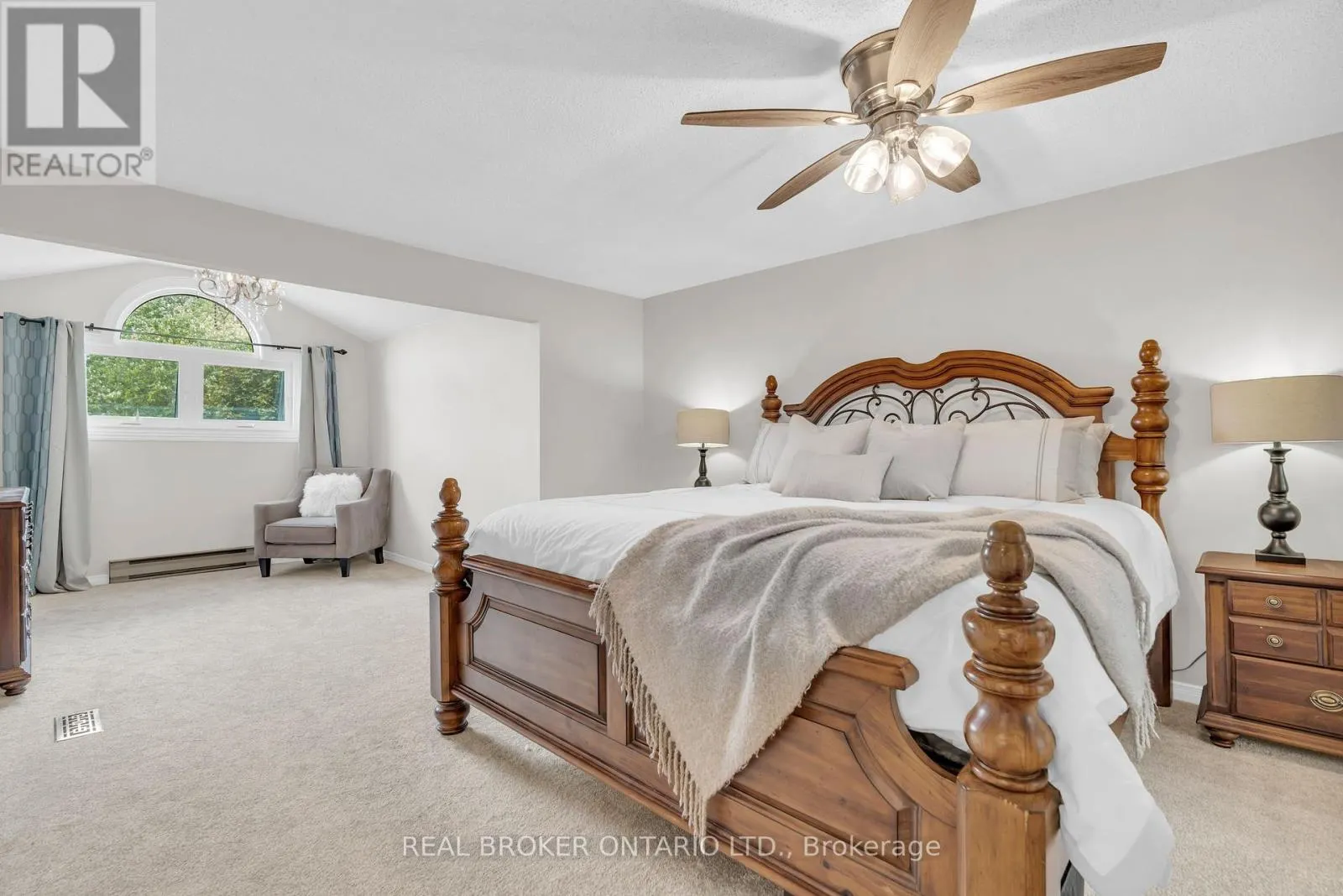3 BROOKHAVEN COURT