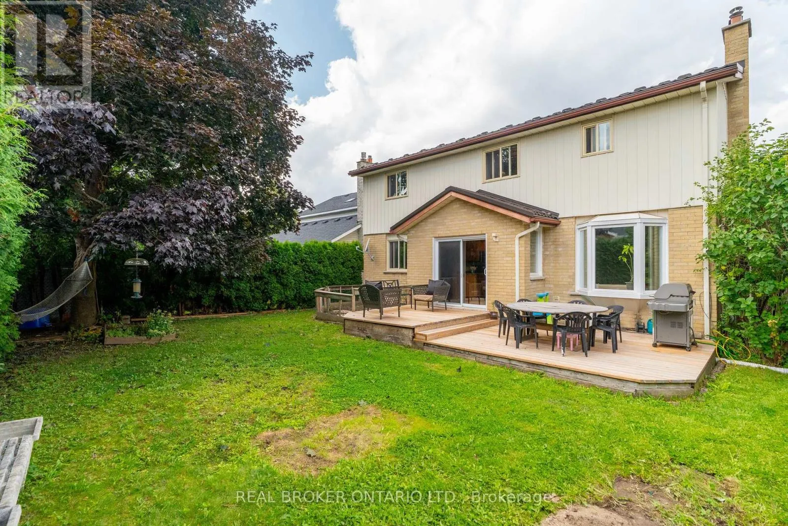 3 BROOKHAVEN COURT