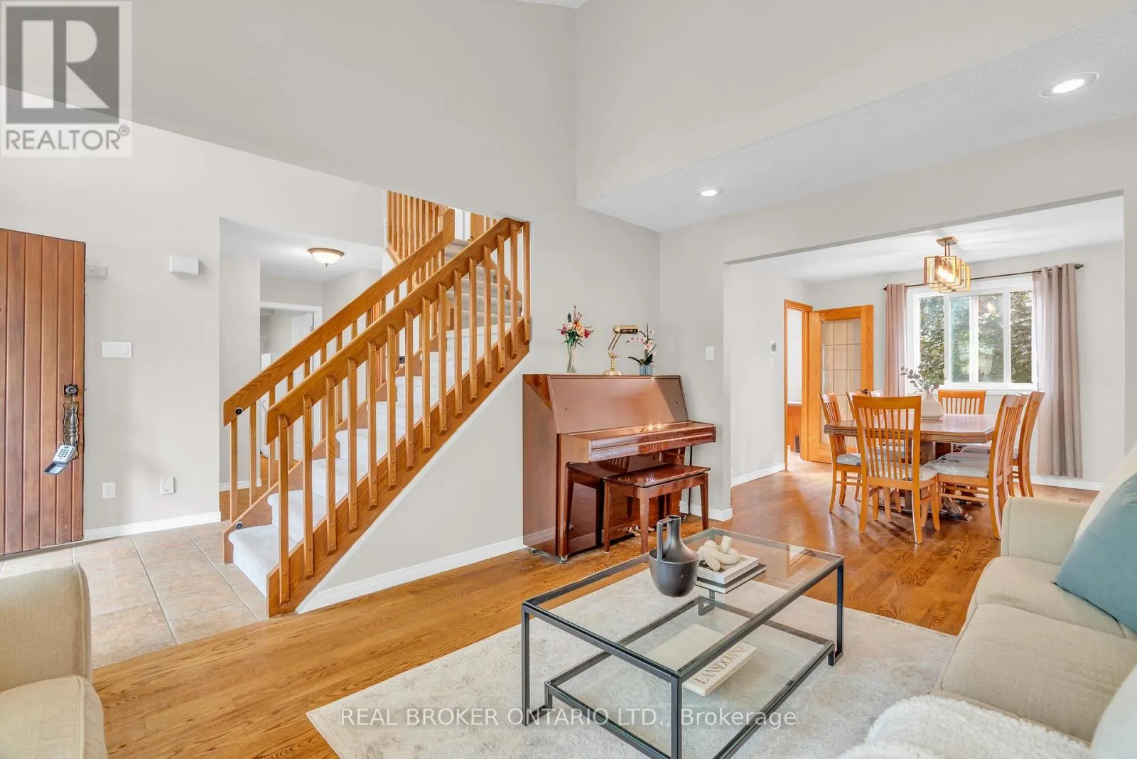 3 BROOKHAVEN COURT