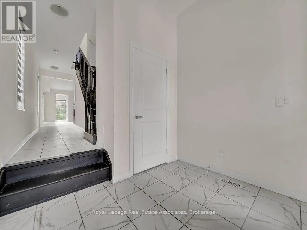 184 BROADACRE DRIVE