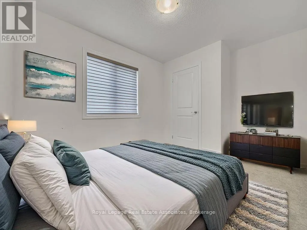 184 BROADACRE DRIVE