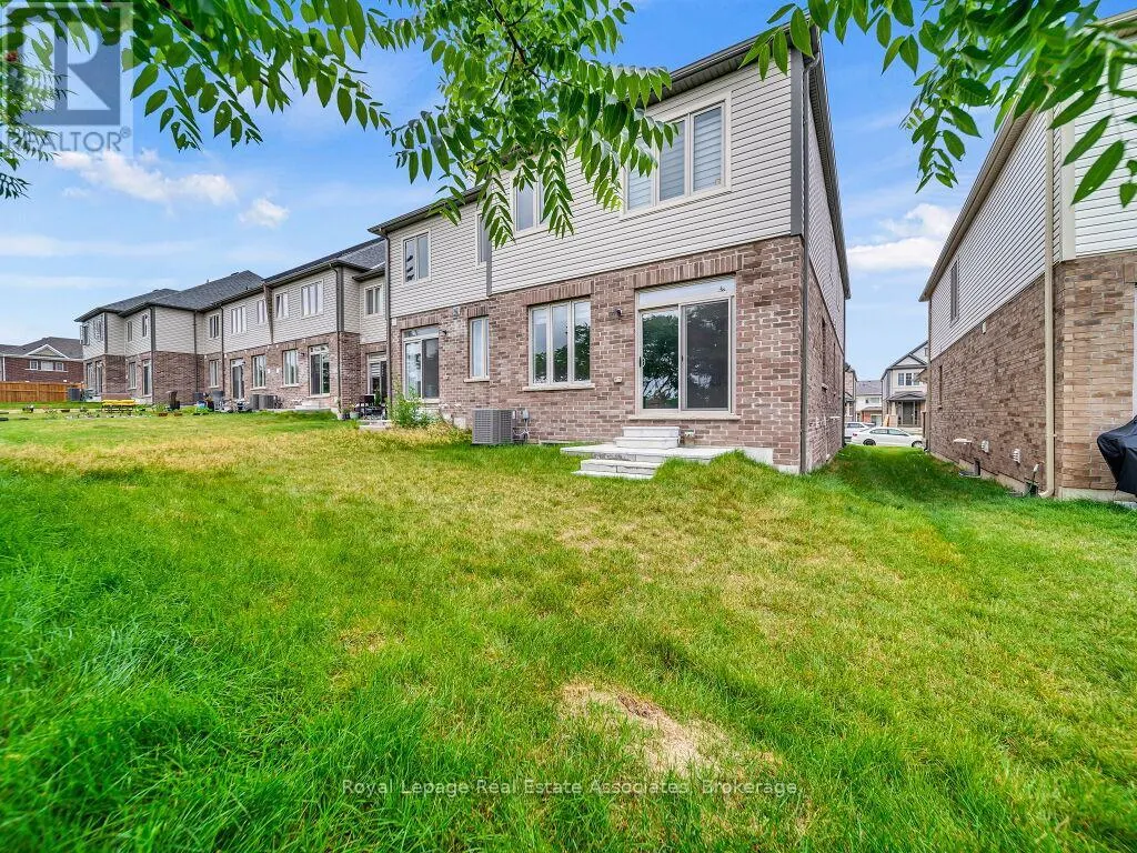 184 BROADACRE DRIVE