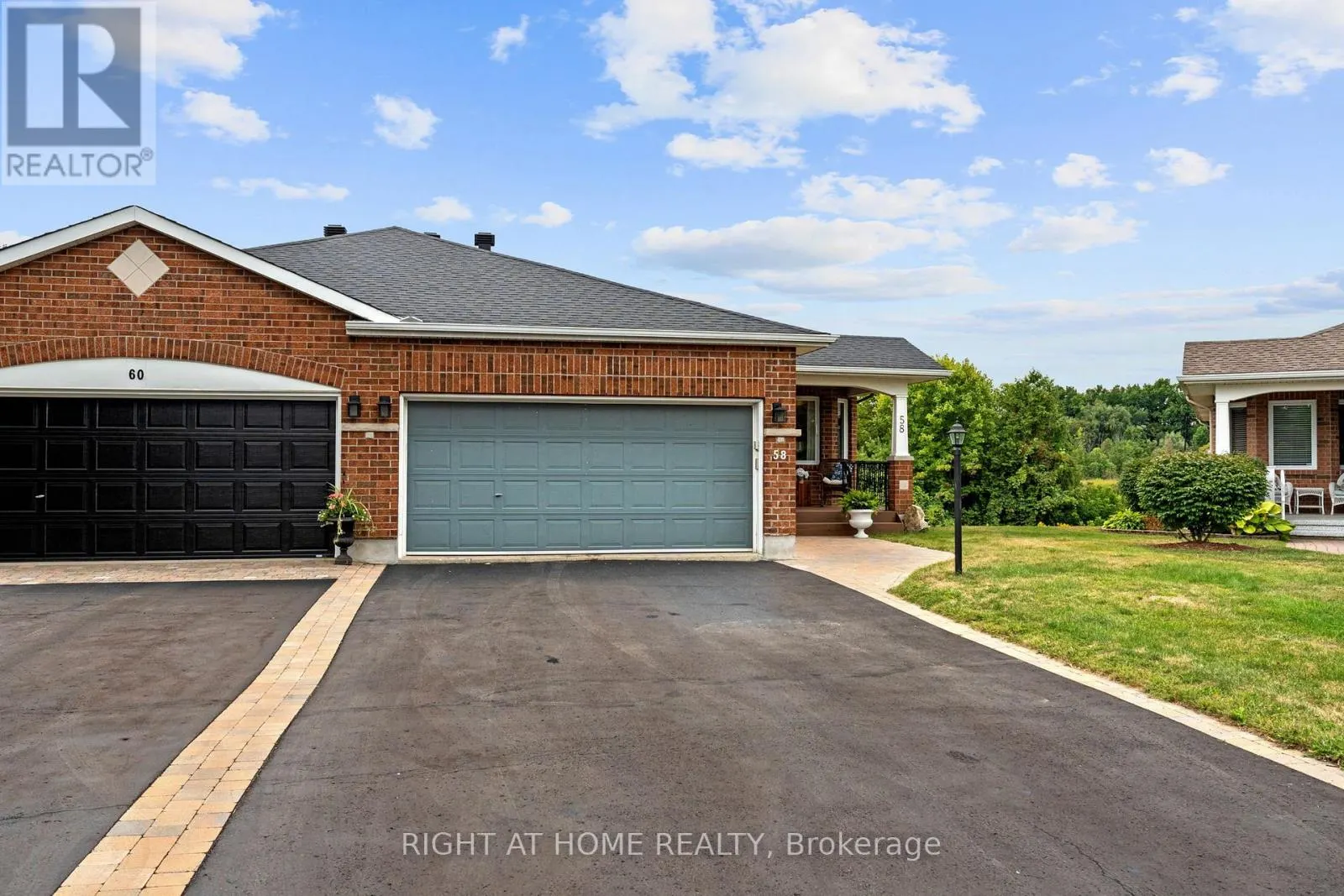 58 AMBERLAKES DRIVE