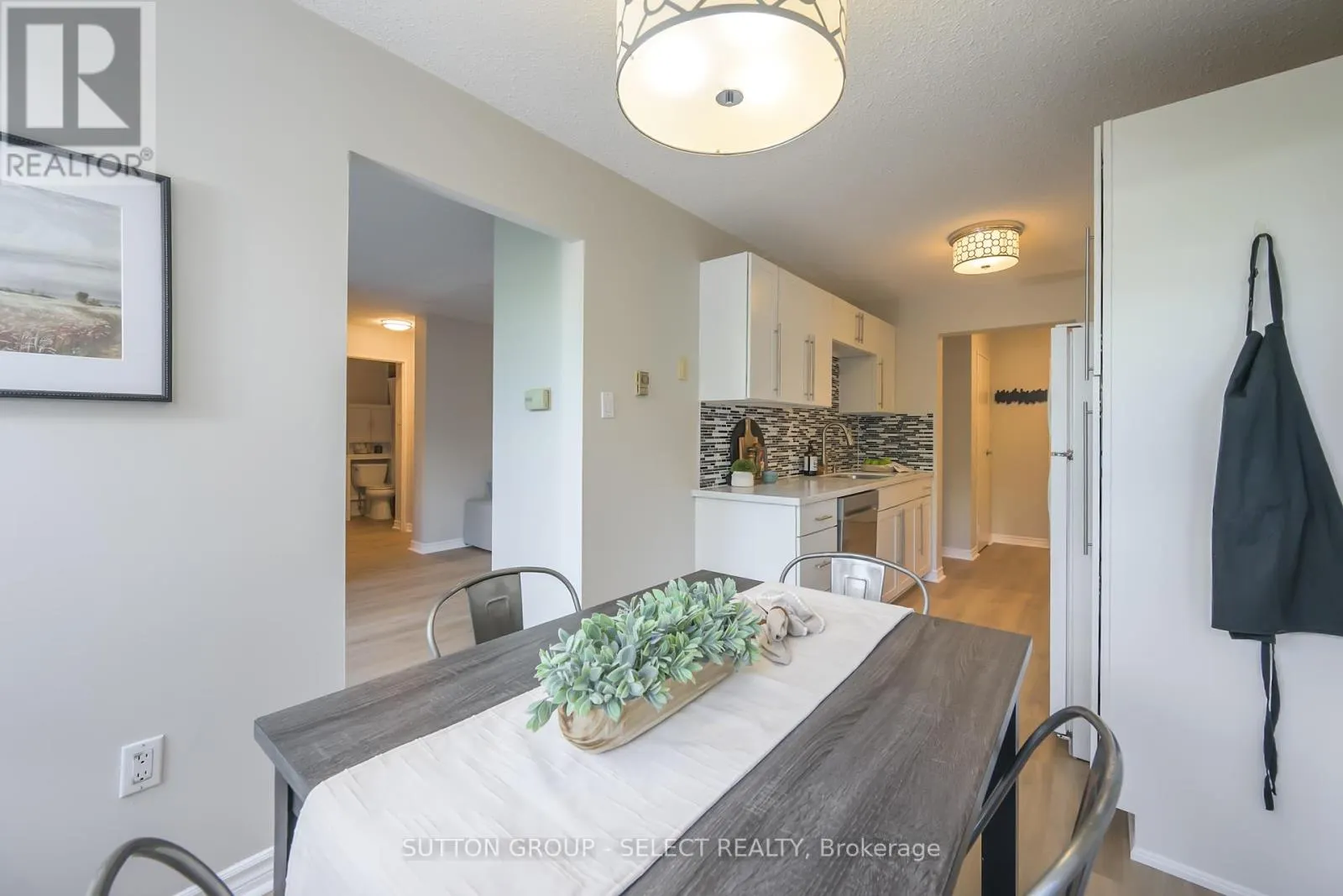 305 - 1600 ADELAIDE STREET N, #305