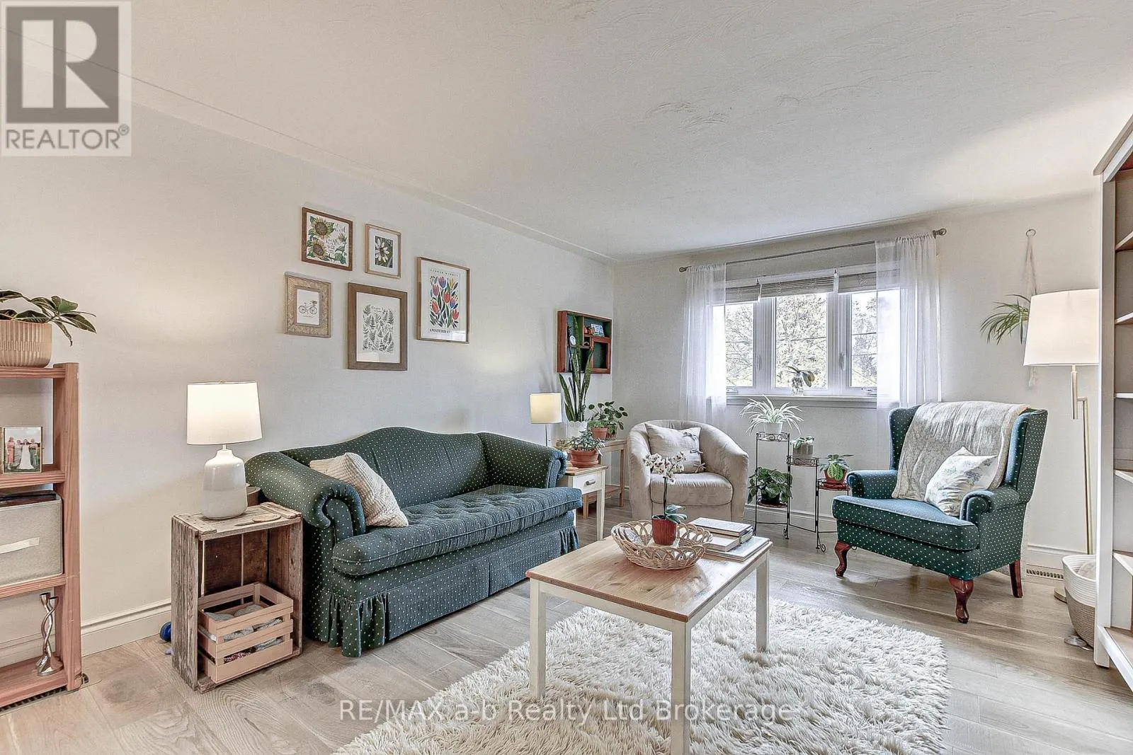 476 PROSPECT AVENUE