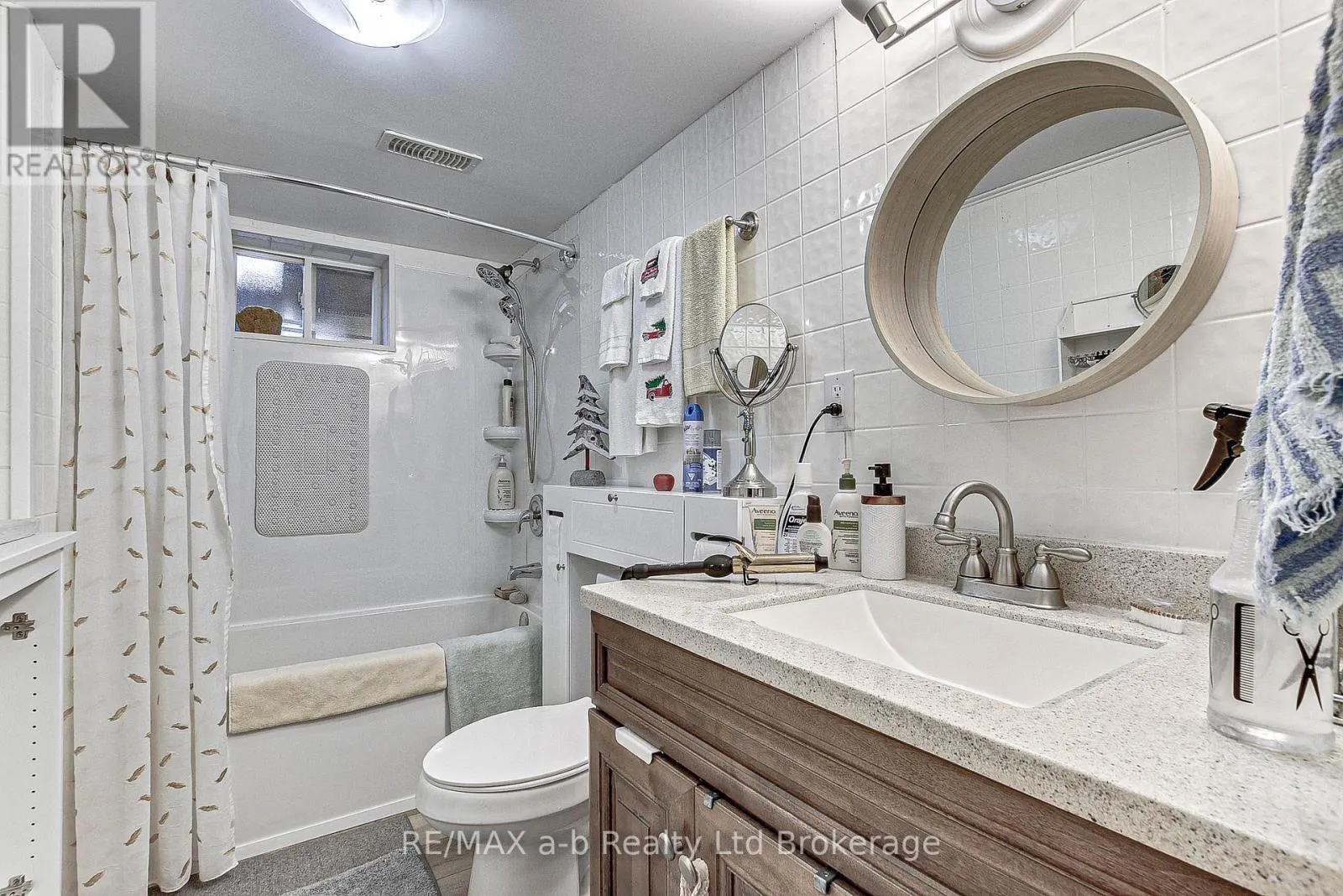476 PROSPECT AVENUE