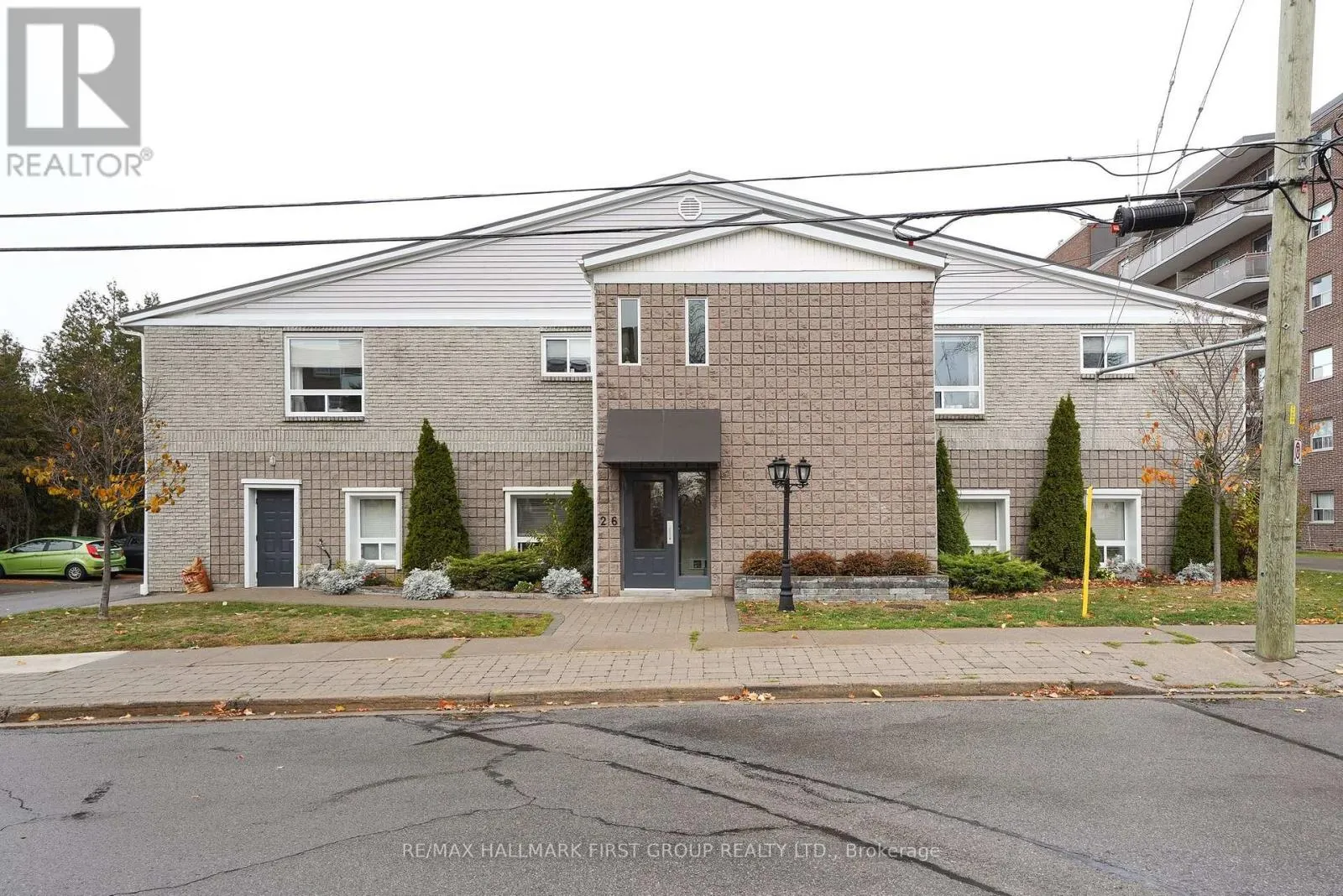 205 - 26 SPENCER STREET E, #205
