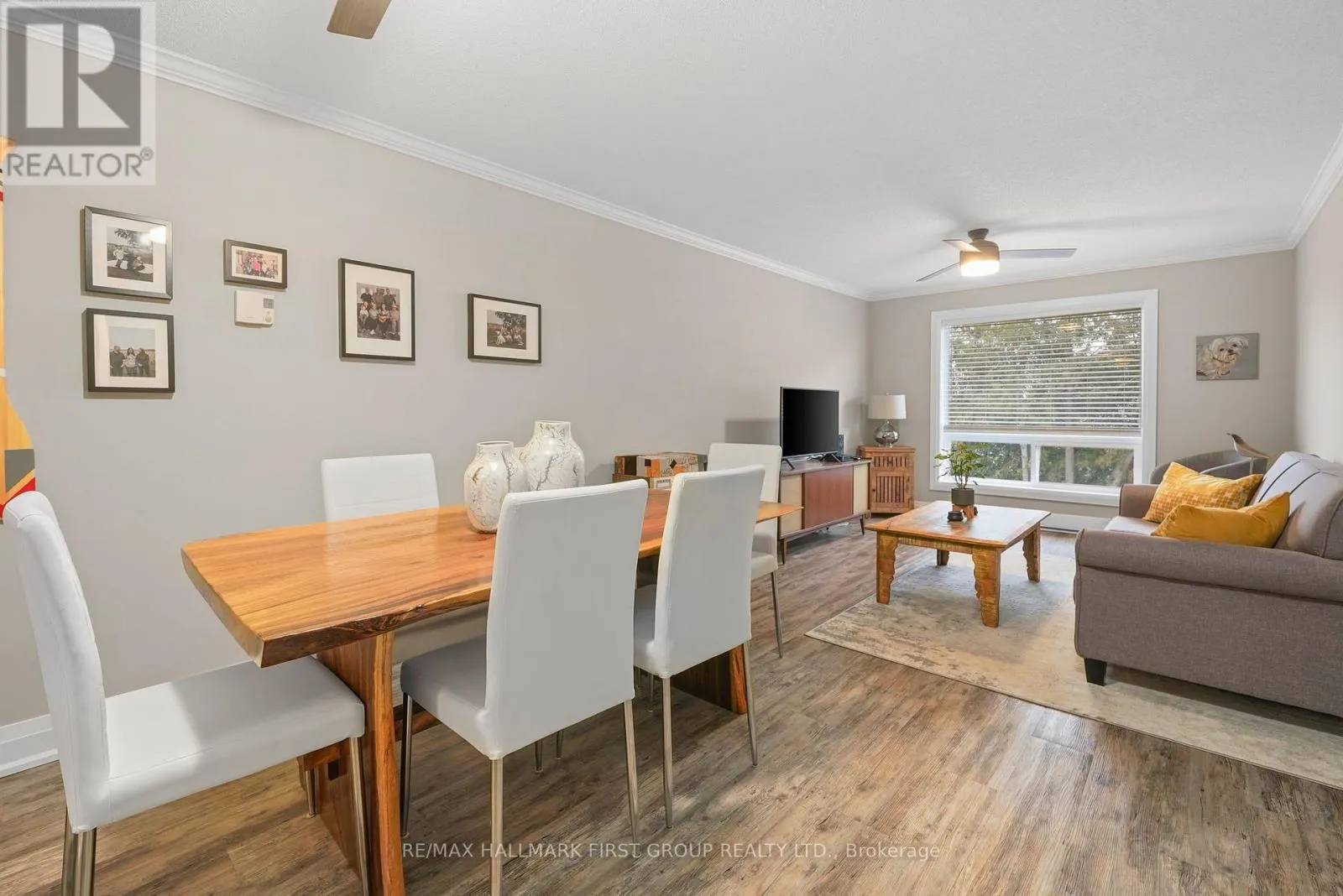 205 - 26 SPENCER STREET E, #205
