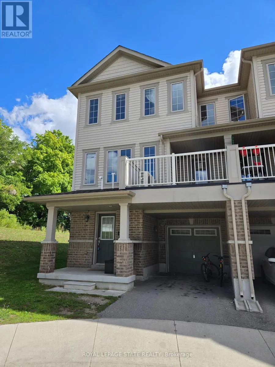 38 - 420 LINDEN DRIVE