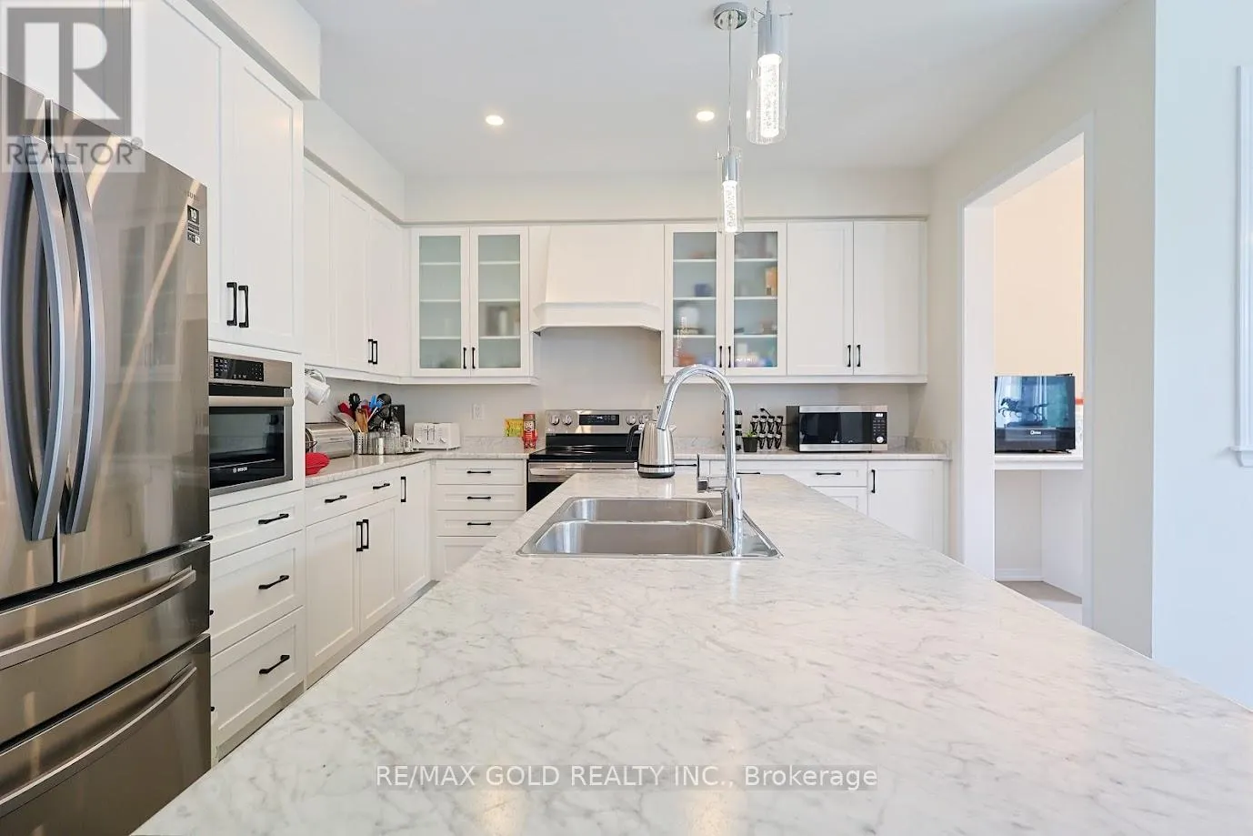 7892 ODELL CRESCENT