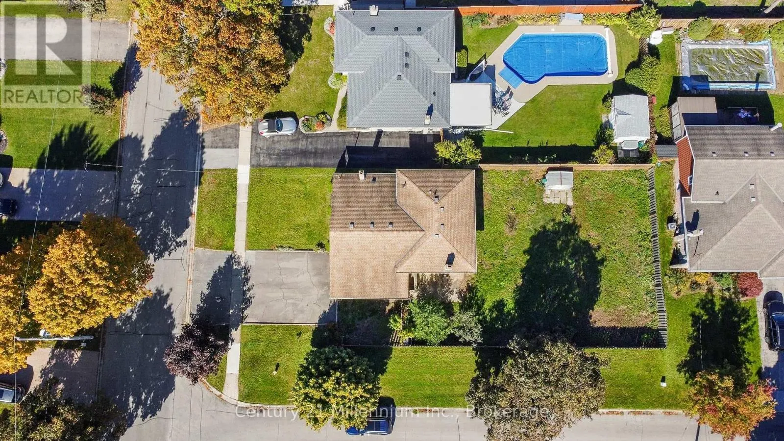 36 SHORELINE DRIVE