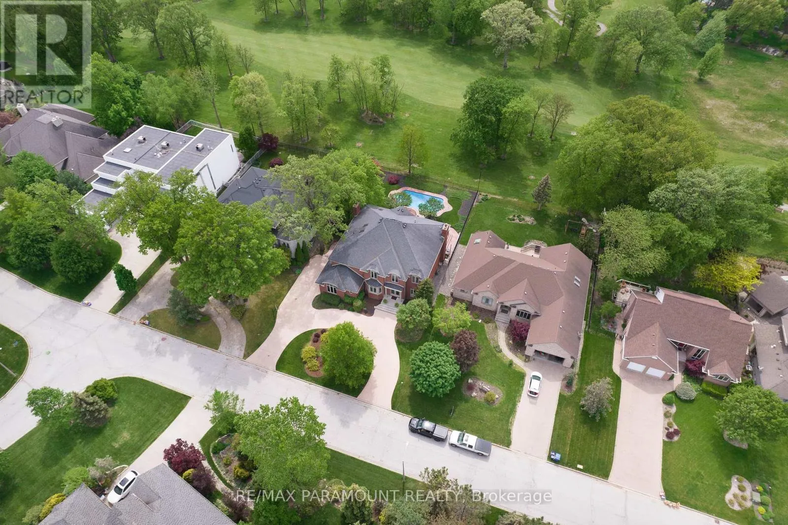141 CLUBVIEW DRIVE