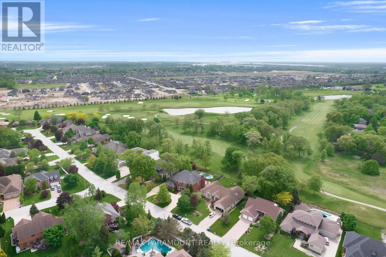 141 CLUBVIEW DRIVE