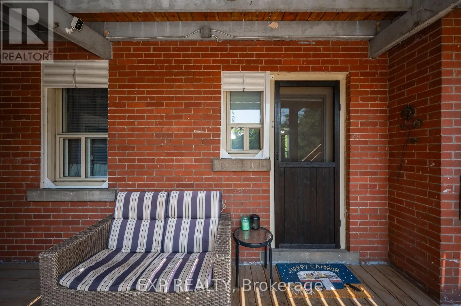22 - 6 VINELAND AVENUE