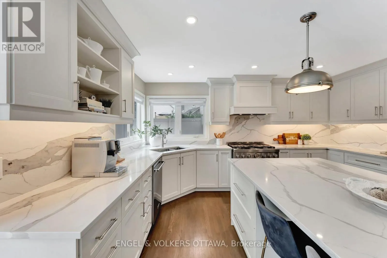 14 BELTON AVENUE