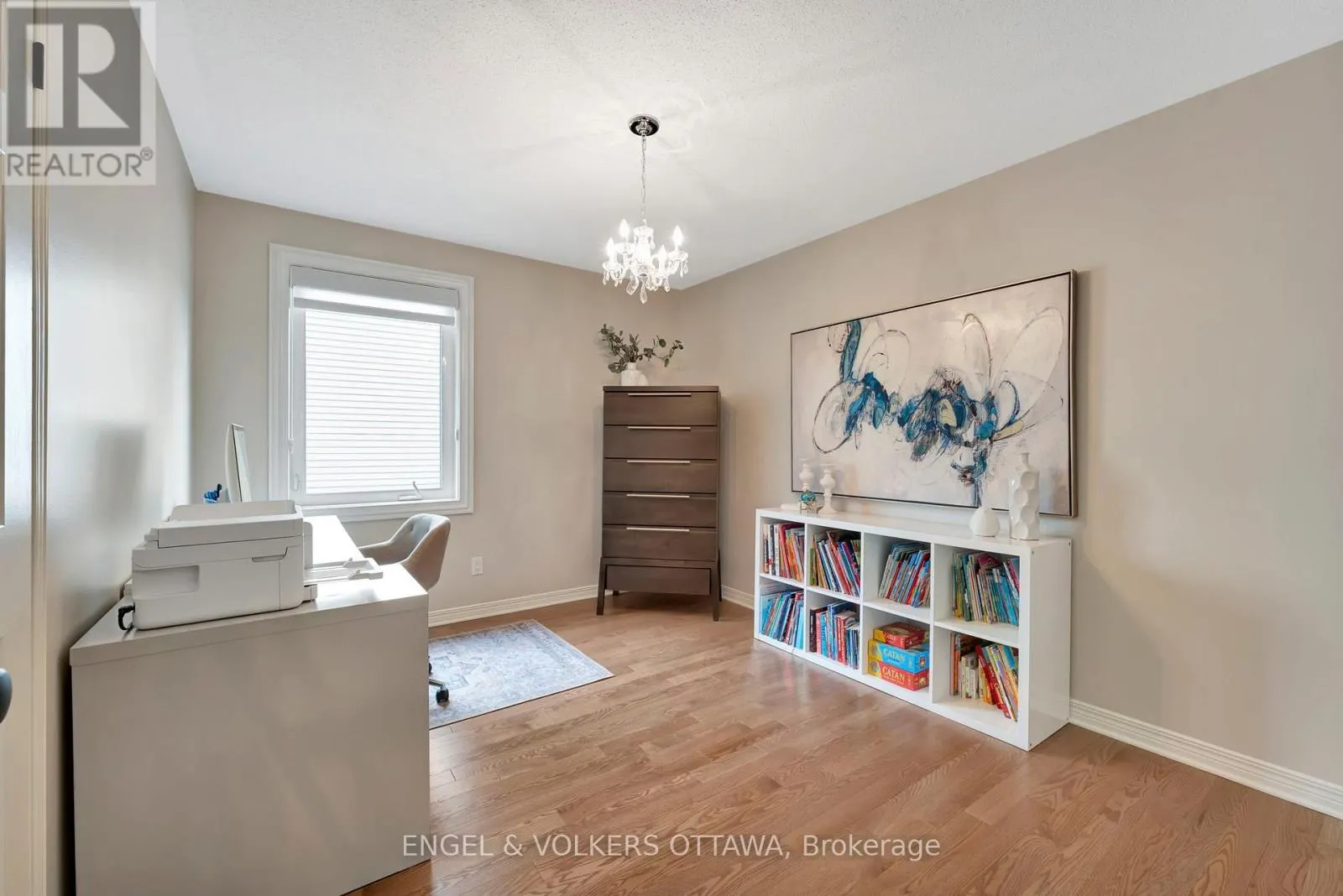 14 BELTON AVENUE