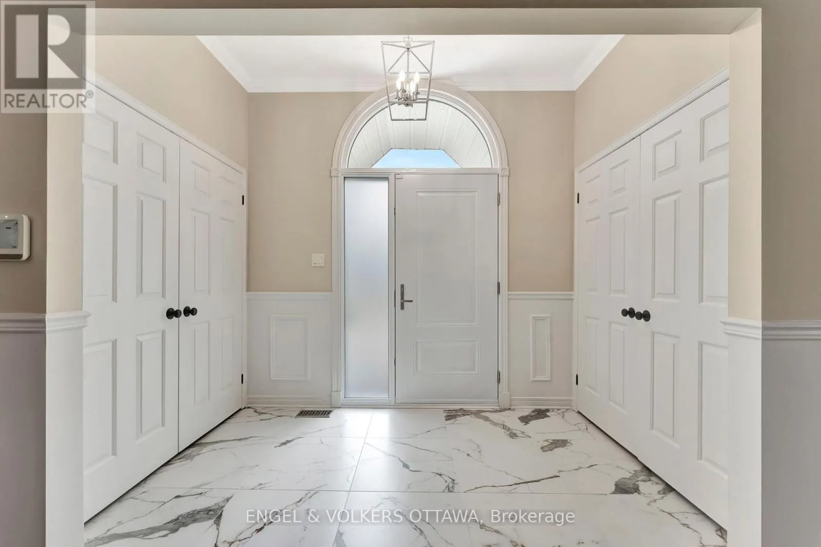 14 BELTON AVENUE