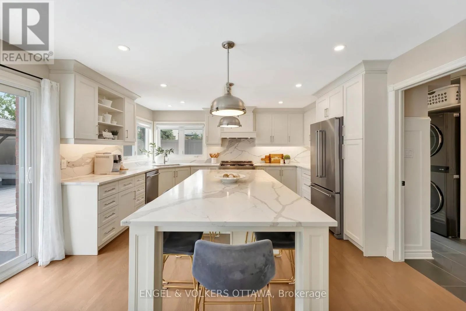 14 BELTON AVENUE