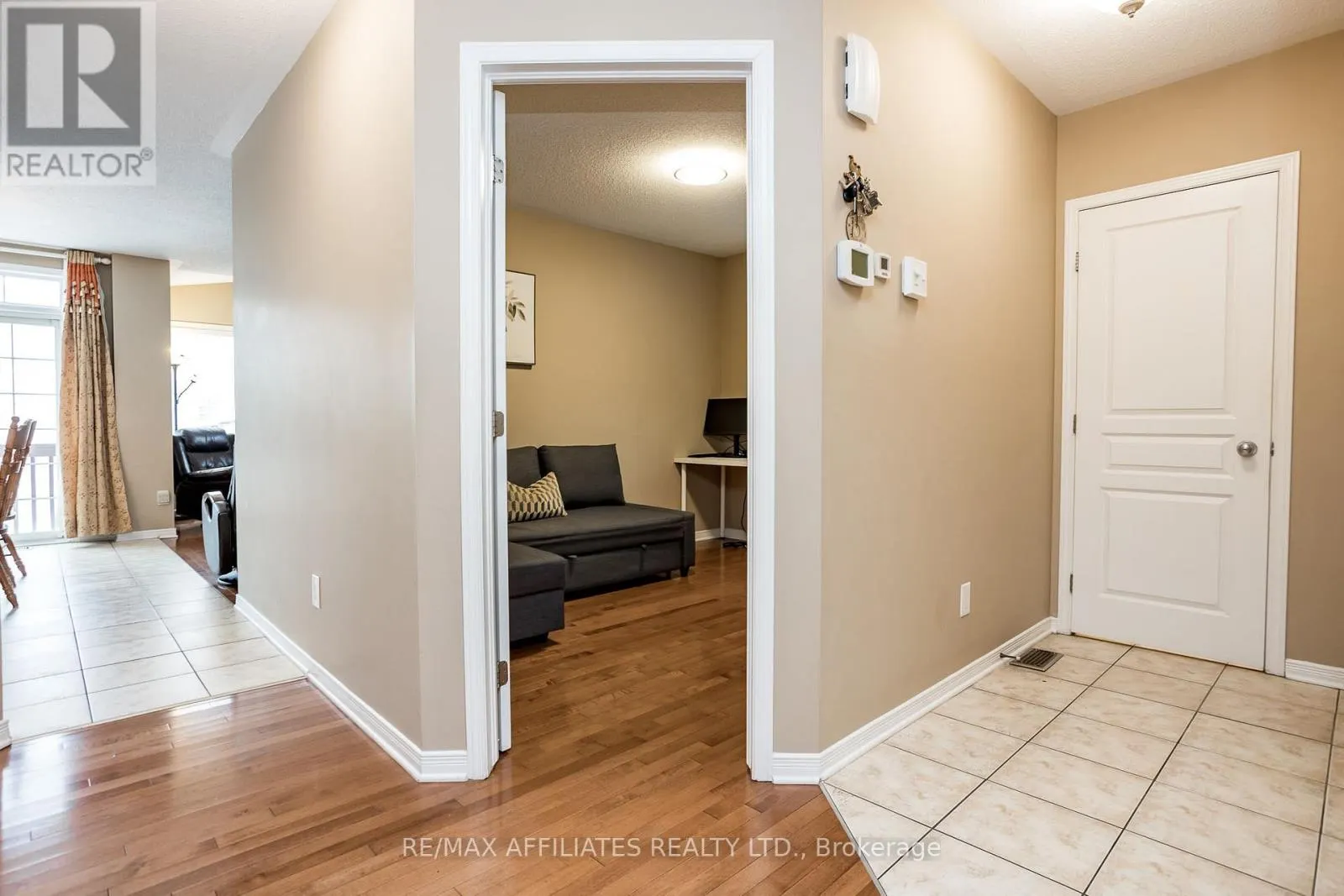 232 HIDDEN MEADOW AVENUE