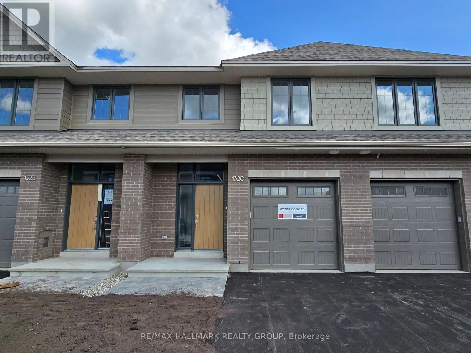 1320 WHITLOW GRASS WAY
