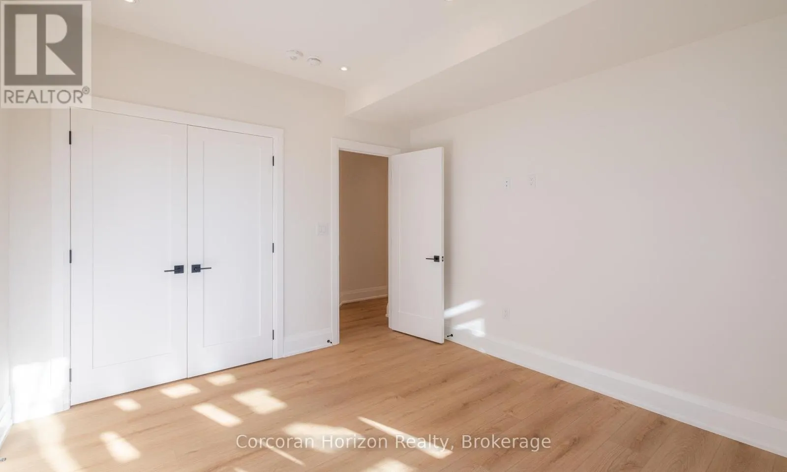 411 CORRIEVALE ROAD S