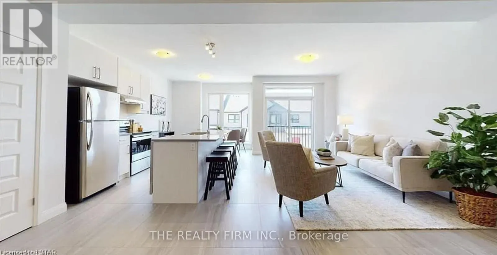 7 - 30-819 KLEINBURG DRIVE, #7