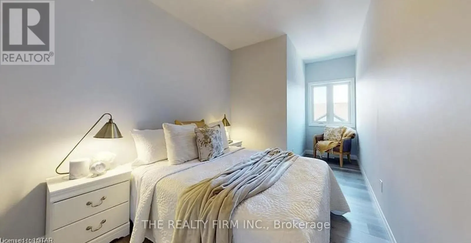 7 - 30-819 KLEINBURG DRIVE, #7