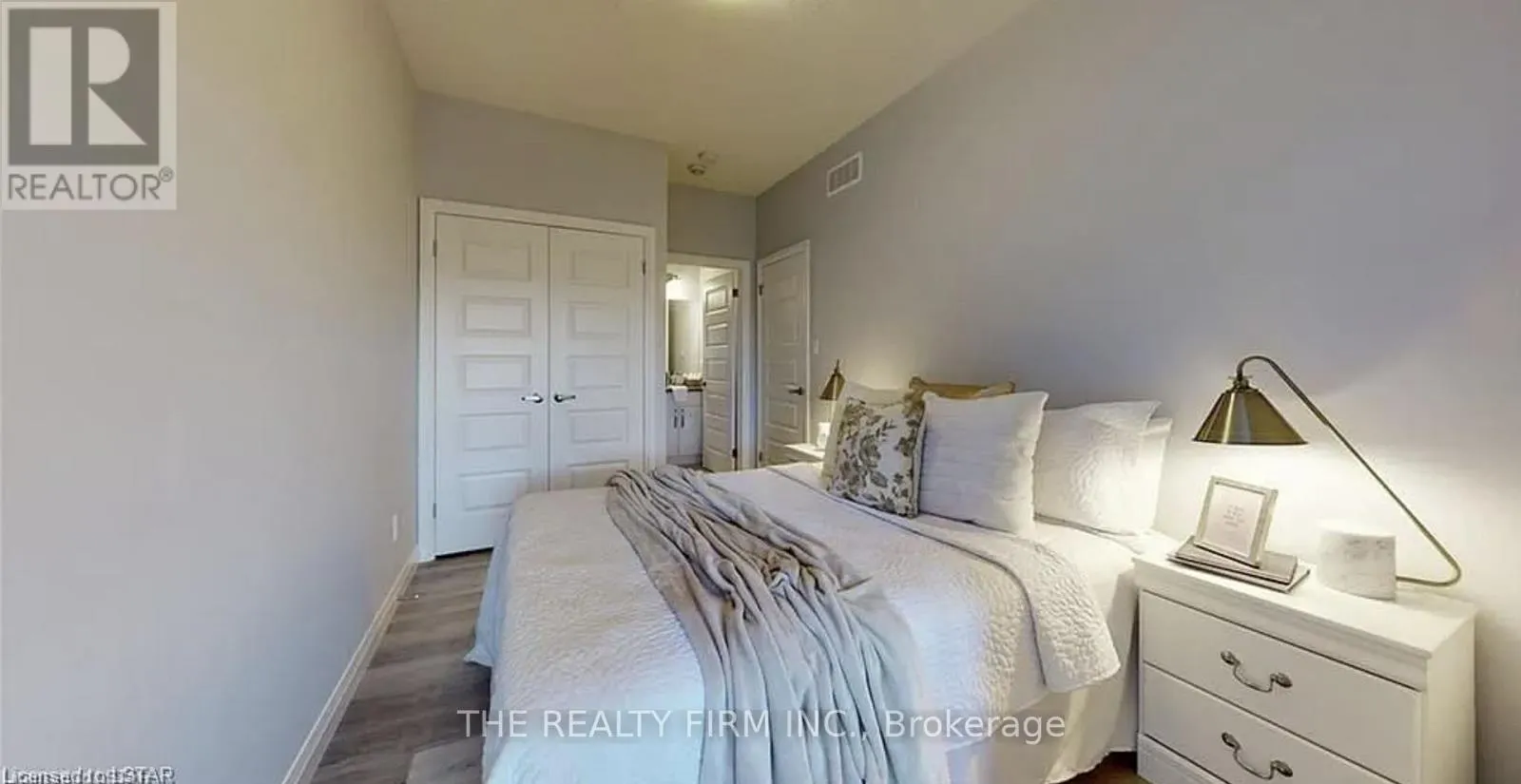 7 - 30-819 KLEINBURG DRIVE, #7