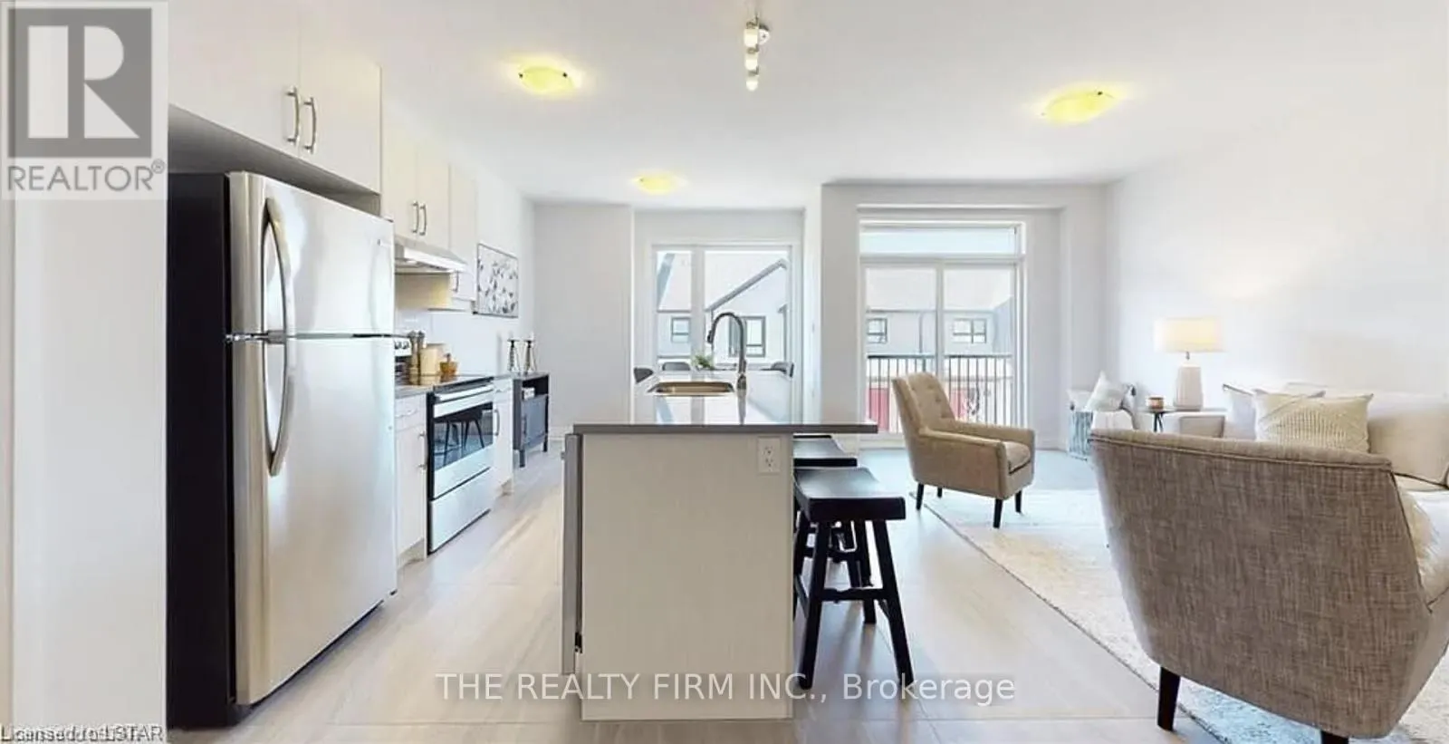 7 - 30-819 KLEINBURG DRIVE, #7