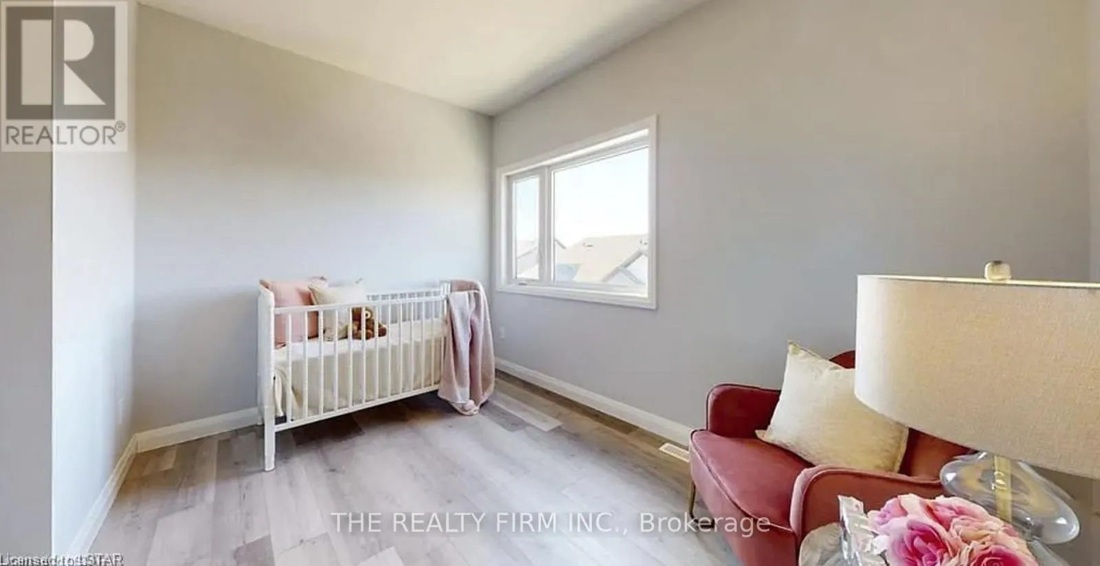 7 - 30-819 KLEINBURG DRIVE, #7