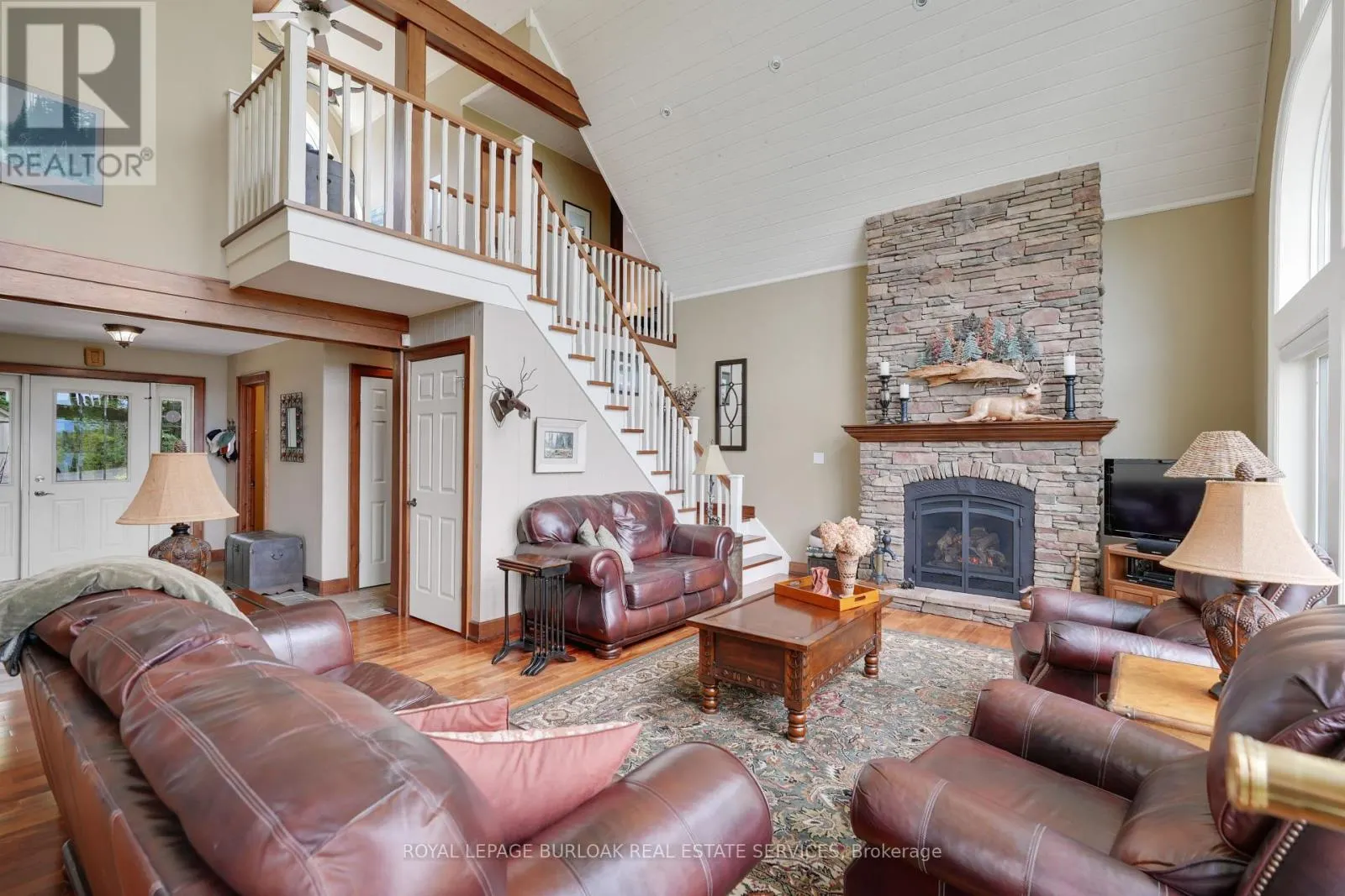 36 MANITOUWABING ESTATES ROAD