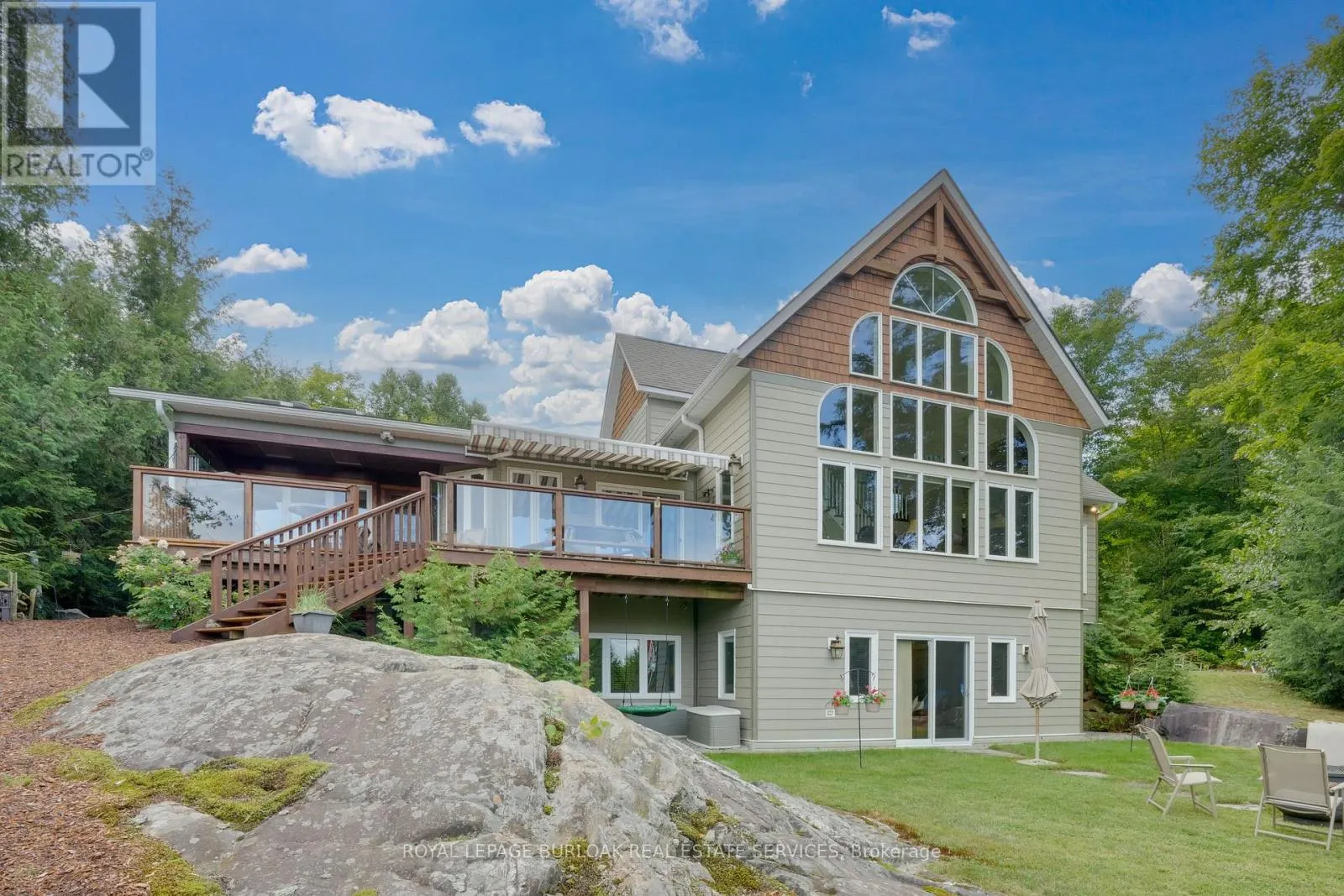 36 MANITOUWABING ESTATES ROAD