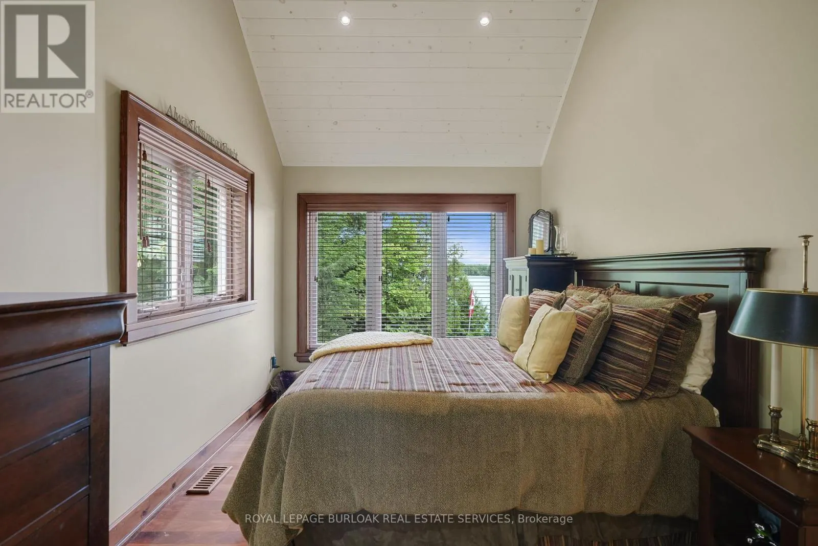 36 MANITOUWABING ESTATES ROAD
