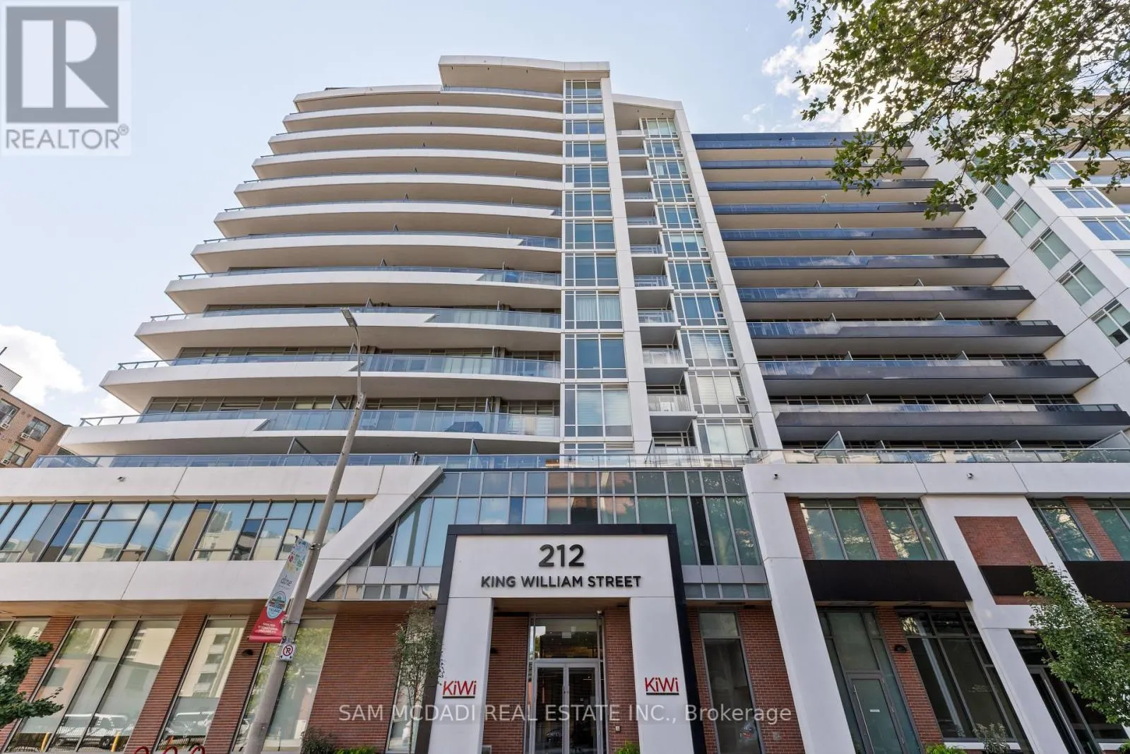 1305 - 212 KING WILLIAM STREET