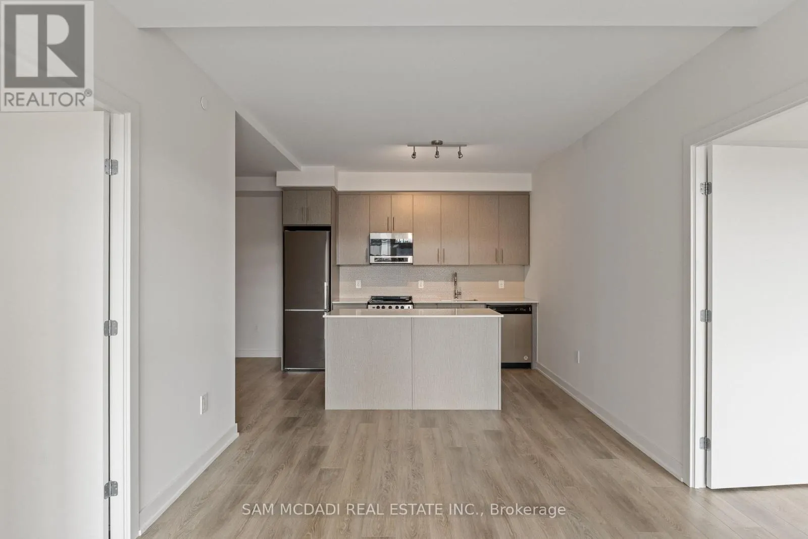 1305 - 212 KING WILLIAM STREET
