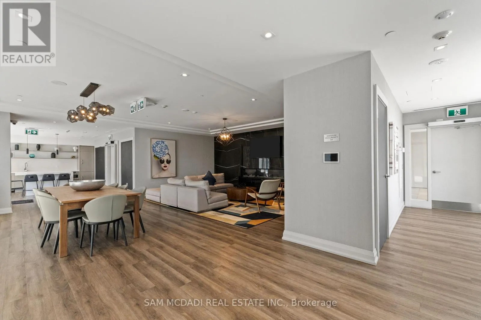 1305 - 212 KING WILLIAM STREET