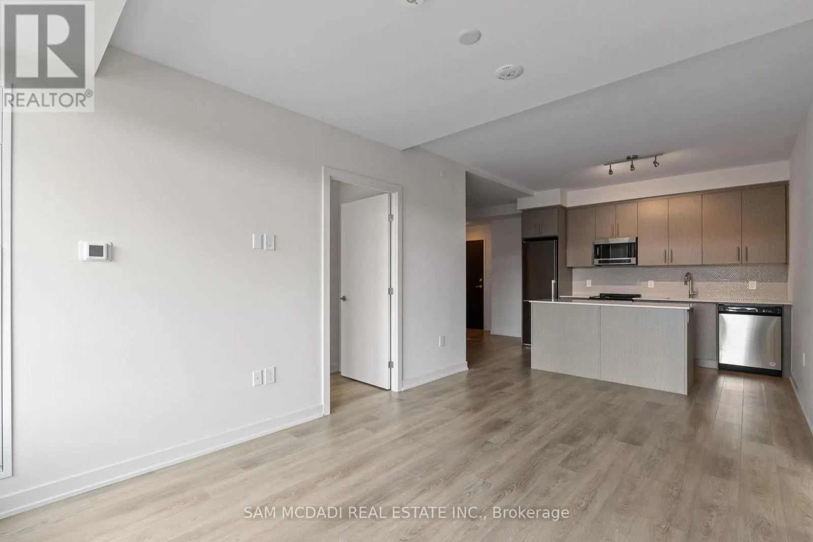 1305 - 212 KING WILLIAM STREET