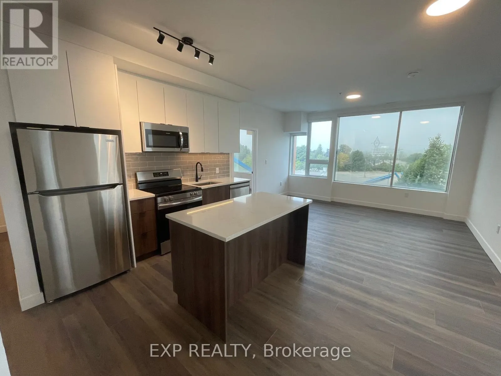 313 - 1600 JAMES NAISMITH DRIVE