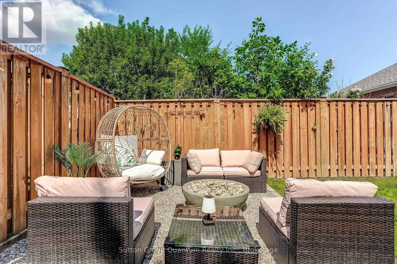 662 UPPER SHERMAN AVENUE